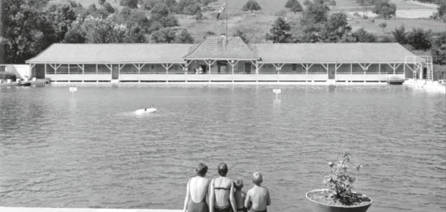 Schwimmbad