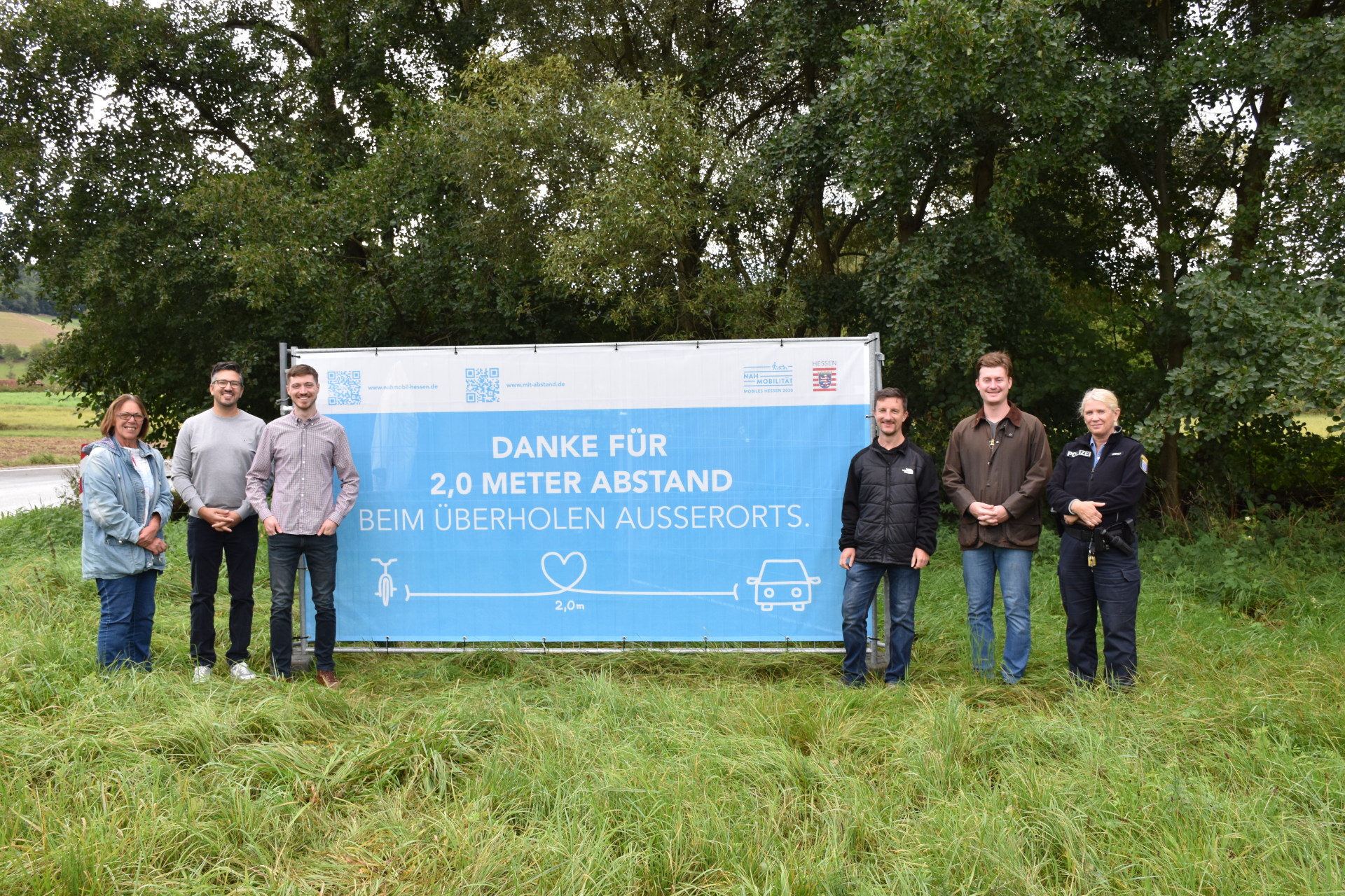 Foto Banner 2,0 Meter Mindestüberholabstand
