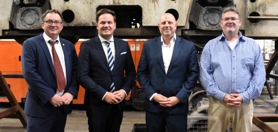 Generalkonsul Heath besucht die Firma ME Mining Equipment