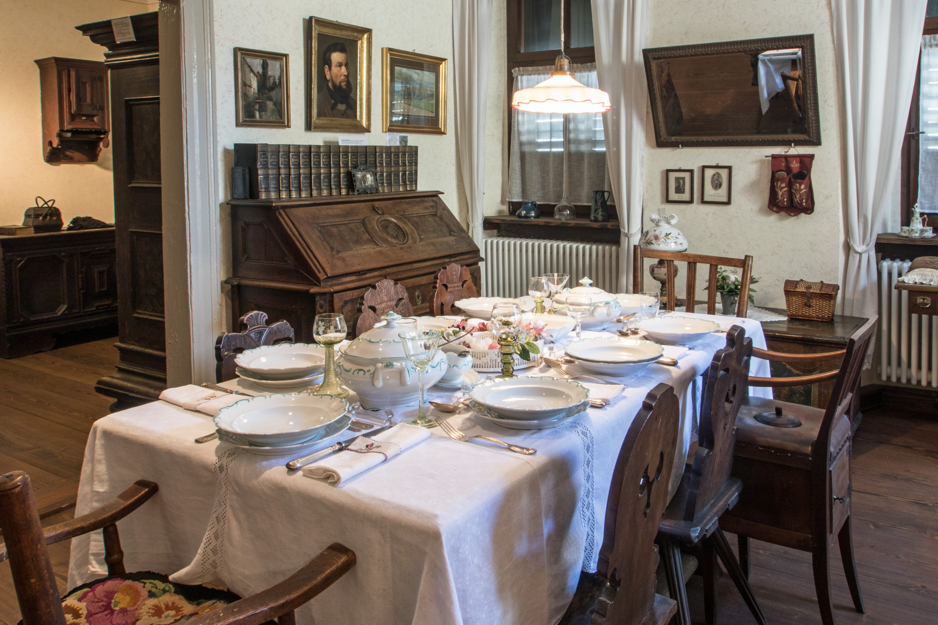 Blick in ein Raum im Museum