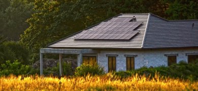 Foto Haus mit Photovoltaik auf Dach