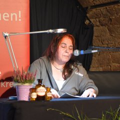 Foto Krimi-Preisverleihung 2024 - Link öffnet seitenüberlagerndes Dialog-Fenster