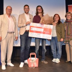 Foto Krimi-Preisverleihung 2024 - Link öffnet seitenüberlagerndes Dialog-Fenster